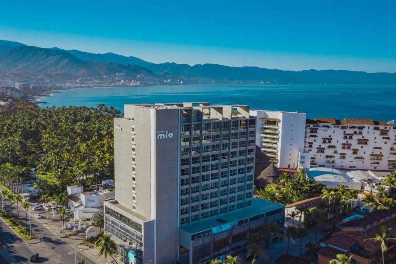 Hotel Mio Vallarta Unique & Different- Adults Only Puerto Vallarta Bagian luar foto M Hotel