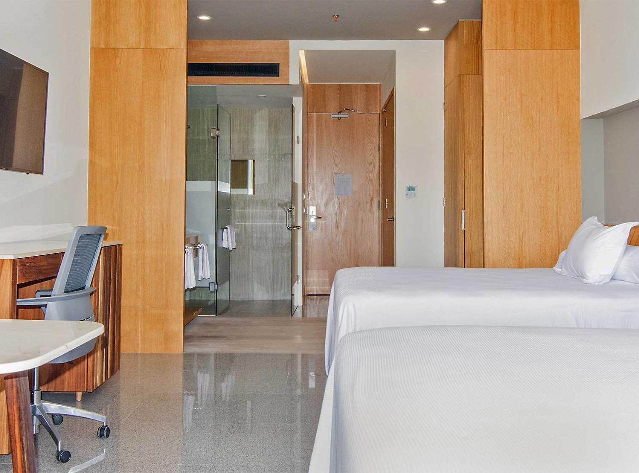 Hotel Mio Vallarta Unique & Different- Adults Only Puerto Vallarta Bagian luar foto A room at the hotel